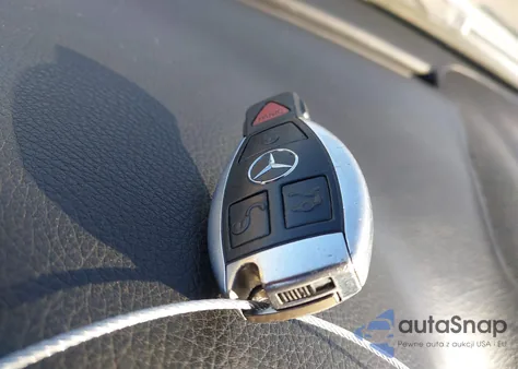 2006 Mercedes-Benz Clk 350 z USA, uszkodzony, nr VIN WDBTJ56H96F191295